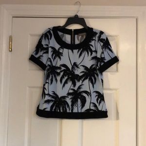 Beautiful Vince Camuto Top